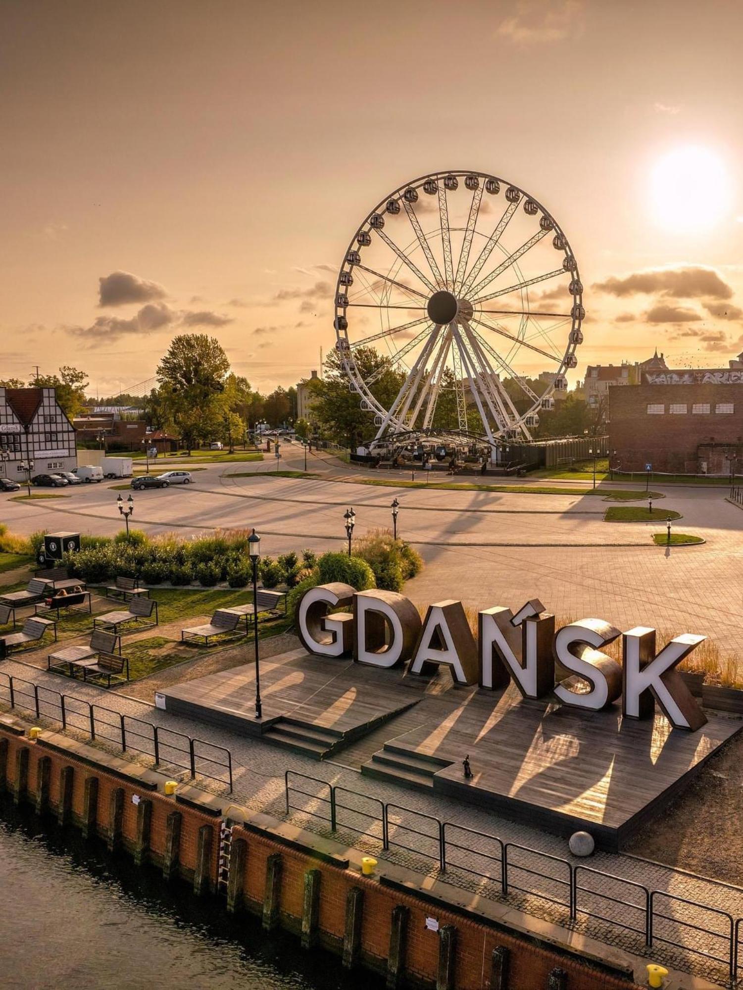 Baltic Gdansk Old Town Heart Aparthotel Exterior foto